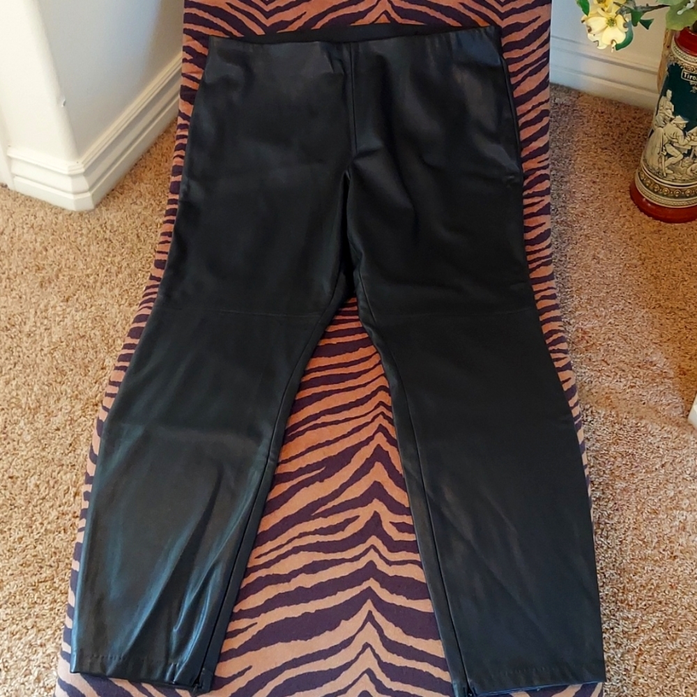 Beautiful a.n.a soft faux leather pull-up pants